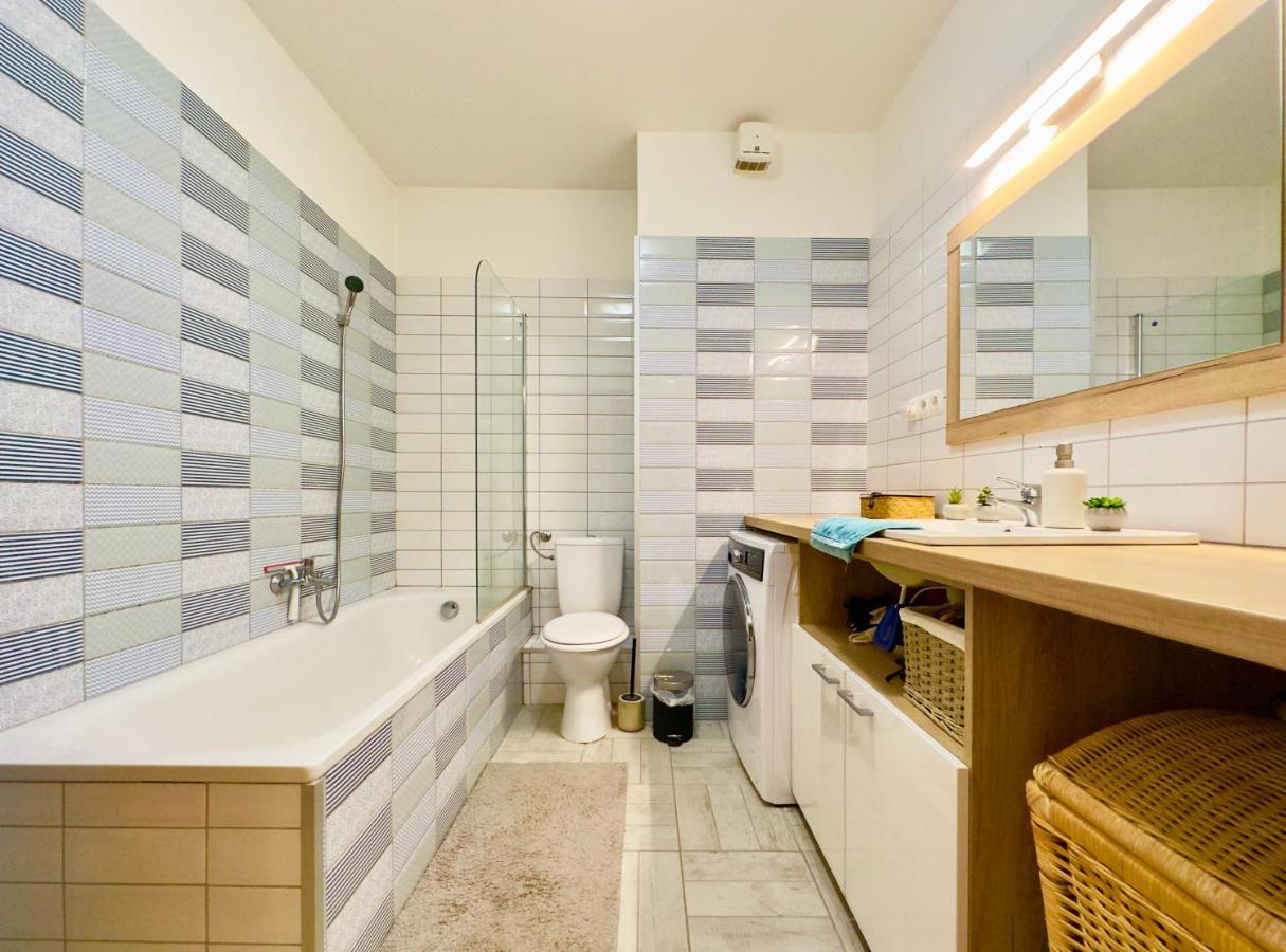 Corvin City Apartment - Free Parking- Βουδαπέστη Εξωτερικό φωτογραφία